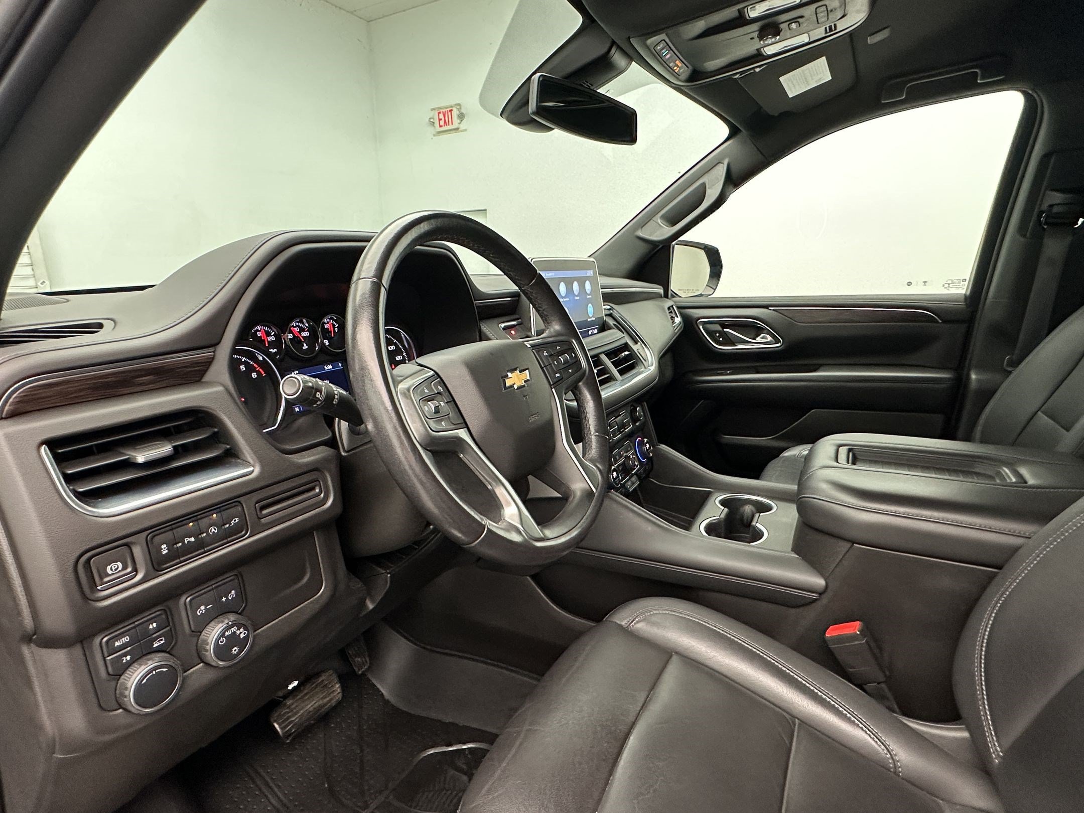 Certified 2021 Chevrolet Tahoe LT AWD/4WD image 4