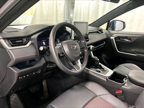 Certified 2022 Toyota RAV4 XSE image 8