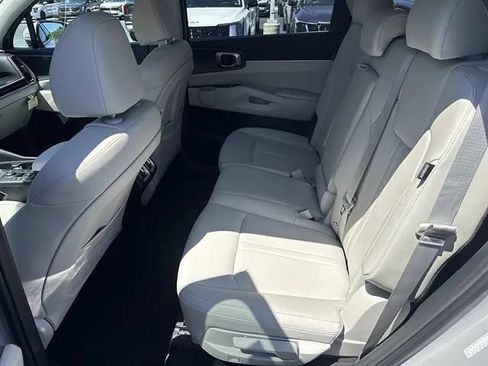 New 2026 Kia Sorento S FWD image 13