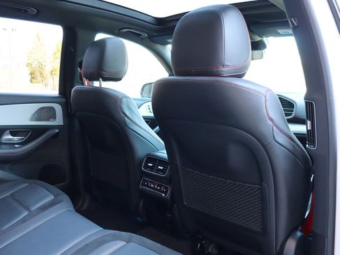 Used 2023 Mercedes-Benz GLE 53 AMG 4MATIC w/ Exterior Lighting Package image 18