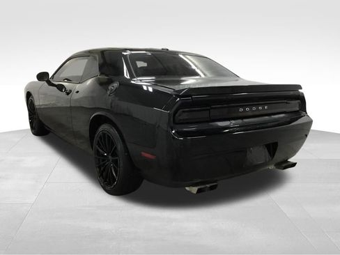 Used 2013 Dodge Challenger R/T w/ Electronics Convenience Group image 11