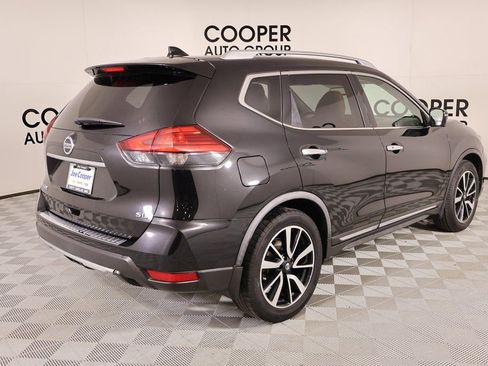 Used 2017 Nissan Rogue SL w/ SL Premium Package image 22