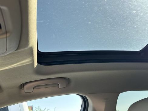 Used 2017 Buick Envision Essence FWD image 14
