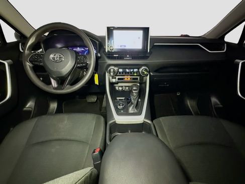 Used 2024 Toyota RAV4 LE AWD/4WD image 9