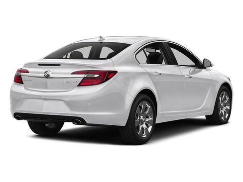 Used 2016 Buick Regal Premium AWD/4WD image 2