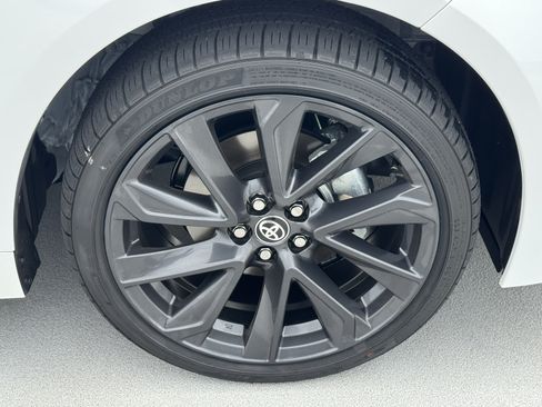 New 2026 Toyota Corolla SE FWD image 15