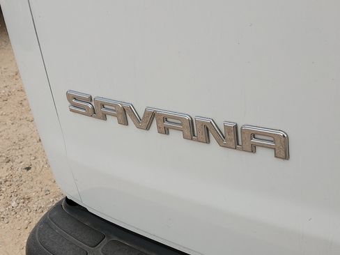 Used 2024 GMC Savana 2500 w/ Driver Convenience Package image 8