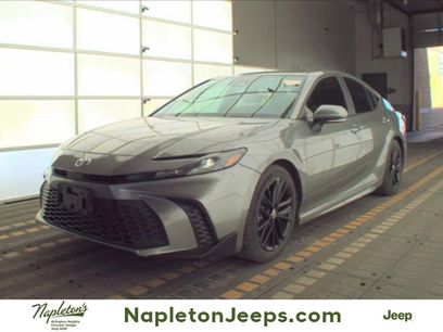Used 2025 Toyota Camry SE w/ Multimedia Upgrade Package