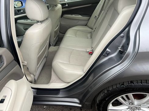 Used 2012 INFINITI G37 x w/ Premium Pkg image 21