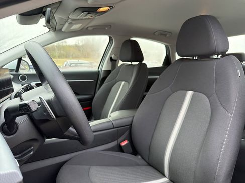 Used 2025 Hyundai Sonata SEL image 12