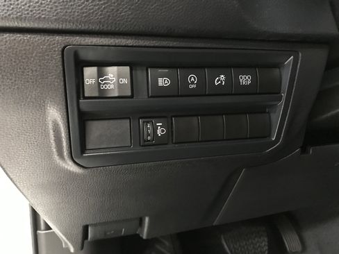 Used 2025 Toyota Tundra SR w/ SR Tow Package image 19