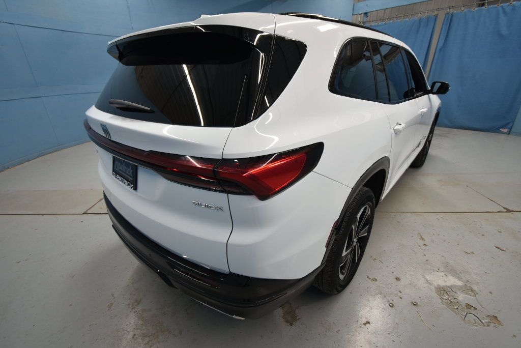 Used 2026 Buick Enclave Sport Touring AWD/4WD image 37