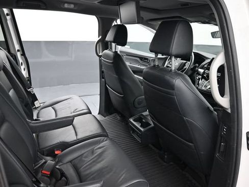 Used 2023 Honda Odyssey Touring image 21