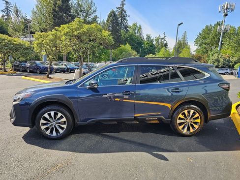 Used 2023 Subaru Outback Limited AWD/4WD image 4