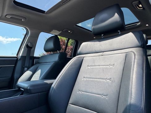 Used 2025 Hyundai Santa Fe Limited image 16