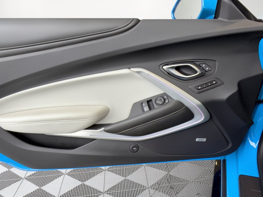 Used 2023 Chevrolet Camaro SS RWD image 14