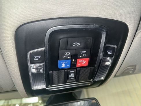 Used 2023 RAM 2500 Laramie image 18