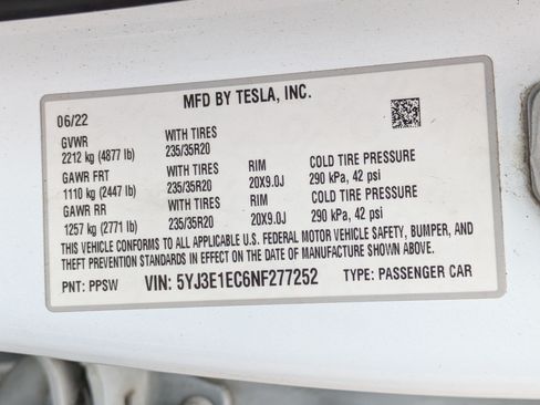 Used 2022 Tesla Model 3 Performance AWD/4WD image 32