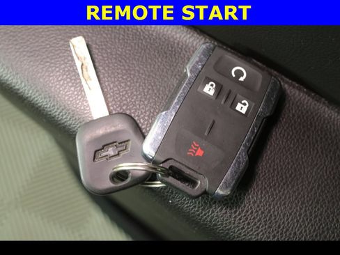 Used 2018 Chevrolet Colorado ZR2 image 7