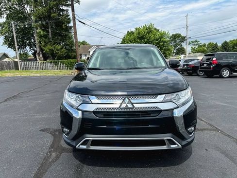 Used 2019 Mitsubishi Outlander SE FWD image 2