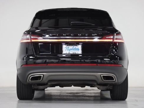 Used 2023 Lincoln Nautilus Reserve w/ Equipment Group 201A AWD/4WD image 13