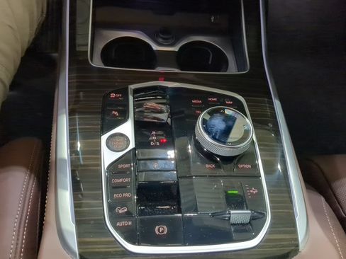 Certified 2024 BMW X7 xDrive40i w/ Executive Package AWD/4WD image 22