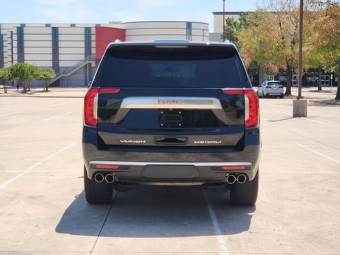 Used 2023 GMC Yukon XL Denali w/ LPO, Floor Liner Package AWD/4WD image 6
