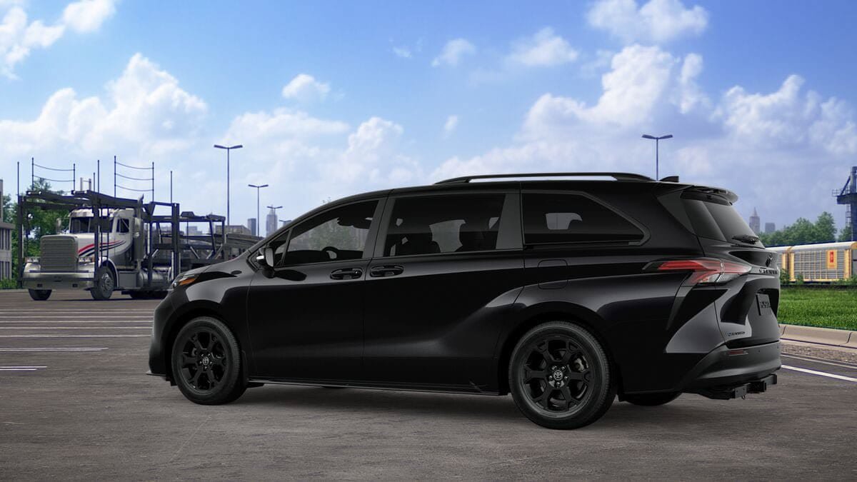 New 2026 Toyota Sienna XLE Woodland Edition AWD/4WD image 5