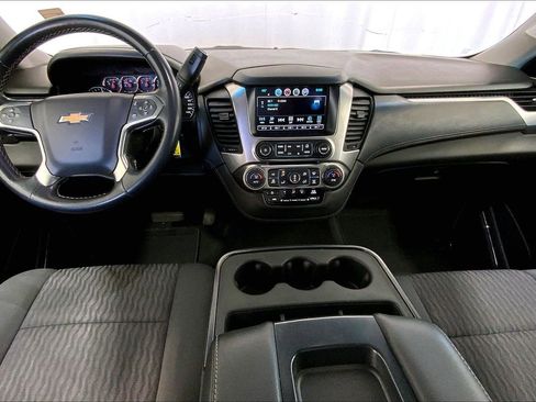 Used 2019 Chevrolet Suburban LS image 13