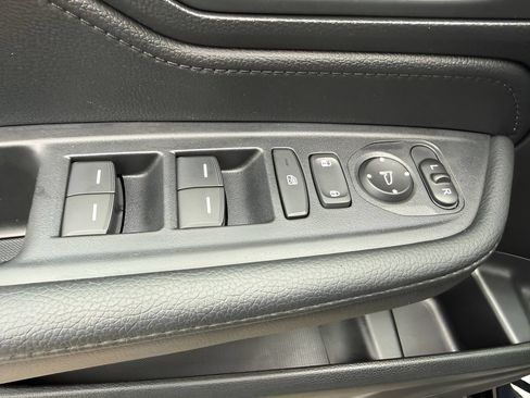 Used 2025 Honda Odyssey Sport-L image 15