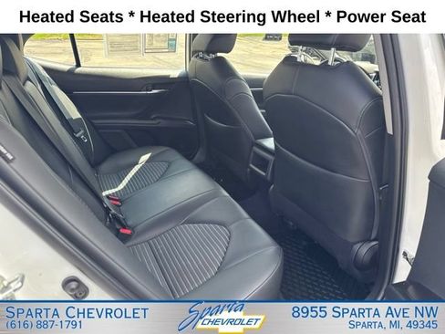 Used 2024 Toyota Camry SE FWD image 30