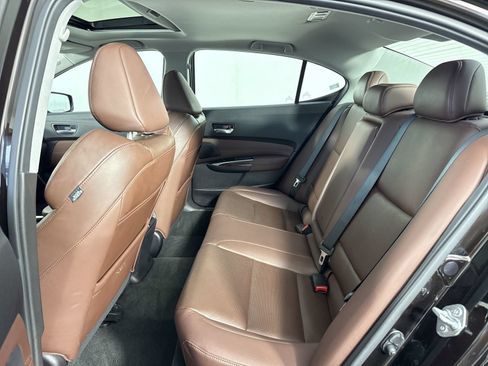 Used 2016 Acura TLX w/ Technology Package FWD image 22