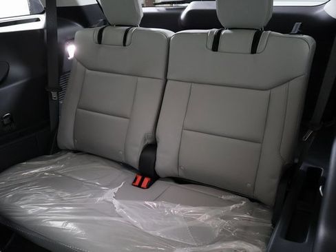 New 2026 Ford Explorer Active w/ Active Comfort Package image 16