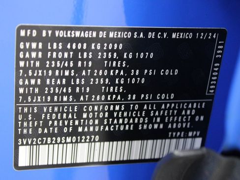 Used 2025 Volkswagen Taos SE AWD/4WD image 31