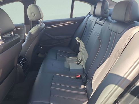 Used 2019 BMW 530i w/ Convenience Package image 20