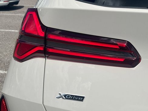 New 2026 BMW X3 xDrive30 w/ Premium Package image 10