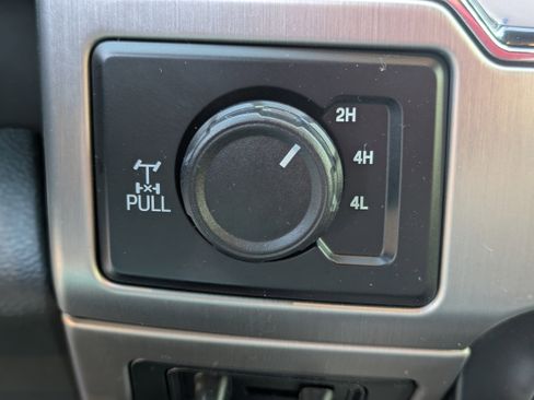 Used 2022 Ford F250 Platinum image 26