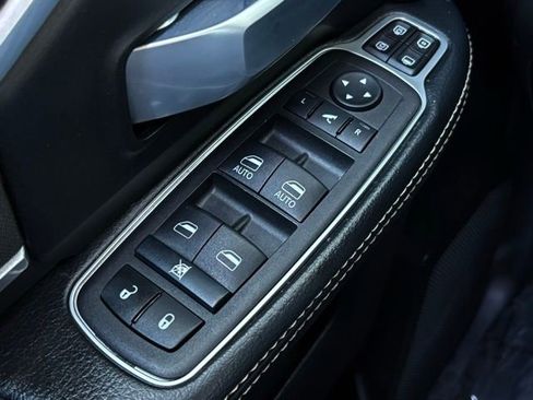 Used 2024 RAM 3500 Big Horn image 25