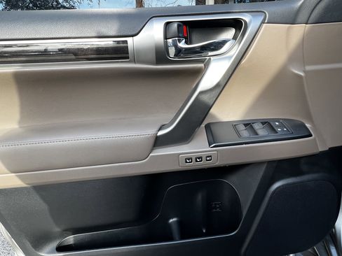 Certified 2023 Lexus GX 460 Luxury image 13