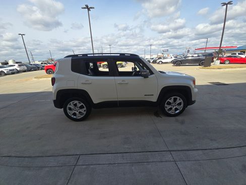 Used 2020 Jeep Renegade Limited image 8