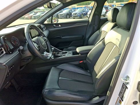 Used 2023 Kia K5 GT-Line FWD image 13