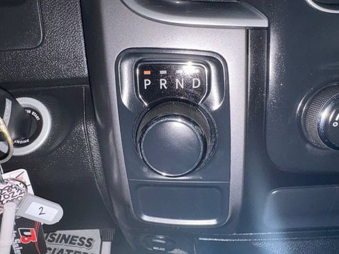 Used 2022 RAM 1500 Classic SLT RWD image 22