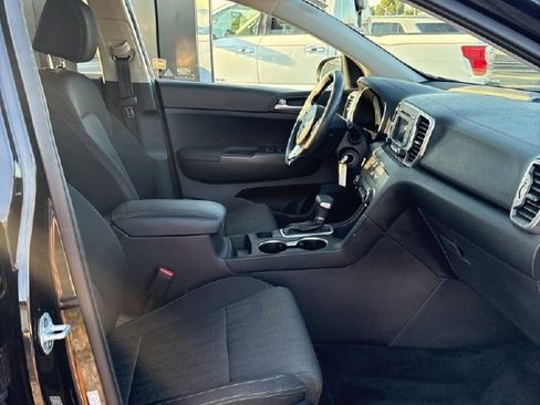 Used 2019 Kia Sportage LX image 23