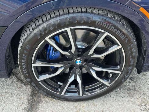 Used 2022 BMW X7 xDrive40i w/ M Sport Package image 9