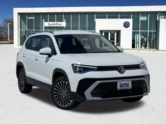 New 2025 Volkswagen Taos SE video 1
