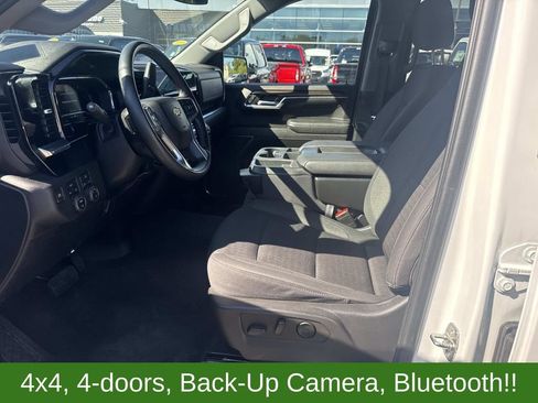 Used 2023 Chevrolet Silverado 1500 LT AWD/4WD image 19