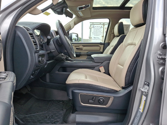 Used 2021 RAM 1500 Limited AWD/4WD image 15