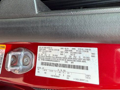 Used 2024 Ford Escape ST-Line FWD image 29