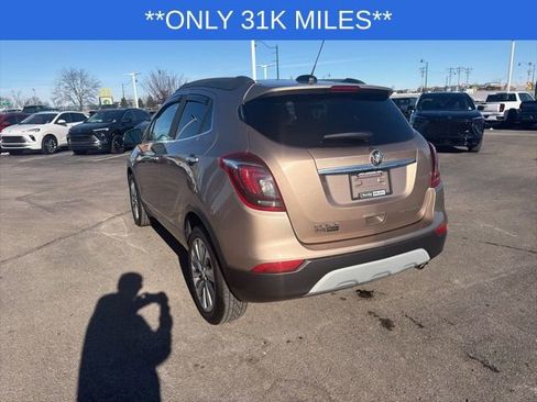 Used 2018 Buick Encore Preferred image 9