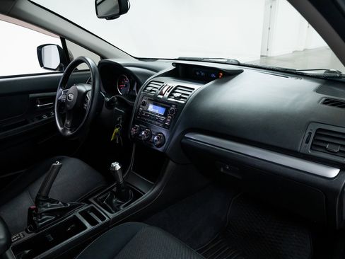 Used 2013 Subaru Crosstrek 2.0i Premium image 24